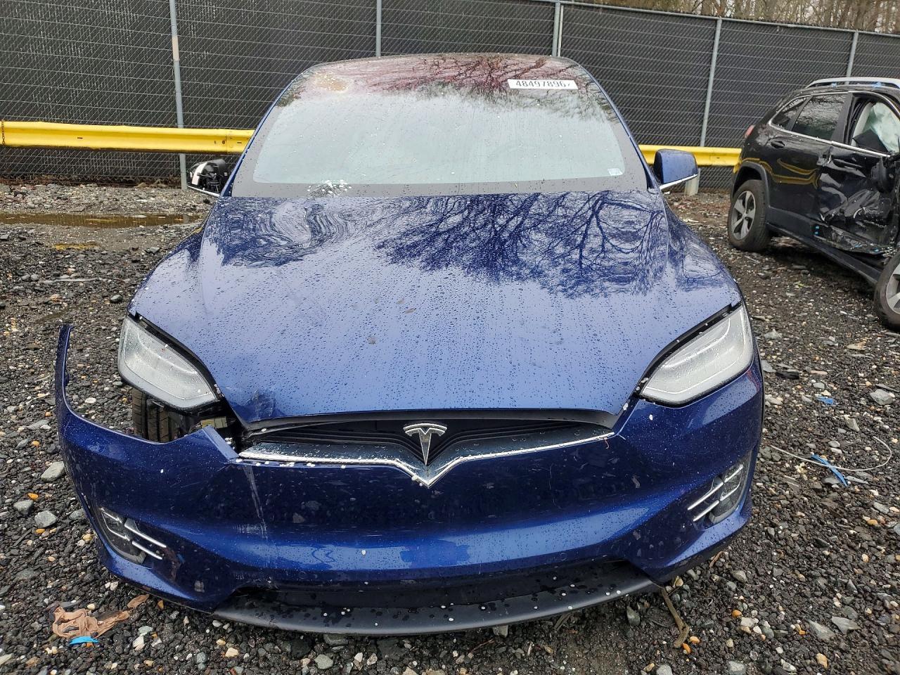2019 TESLA MODEL X — фото 5
