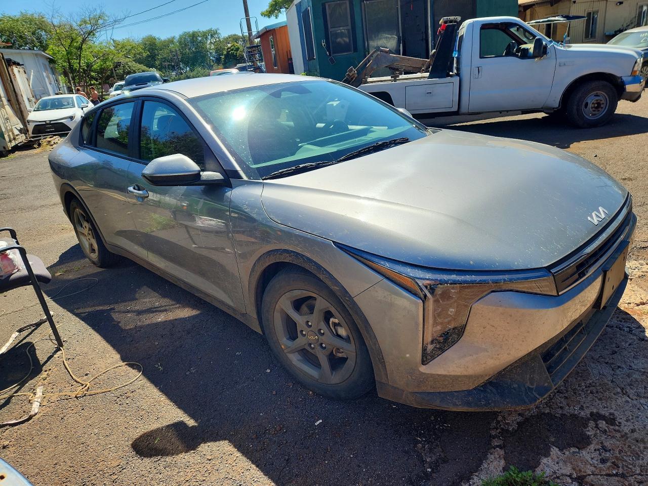 KIA K4