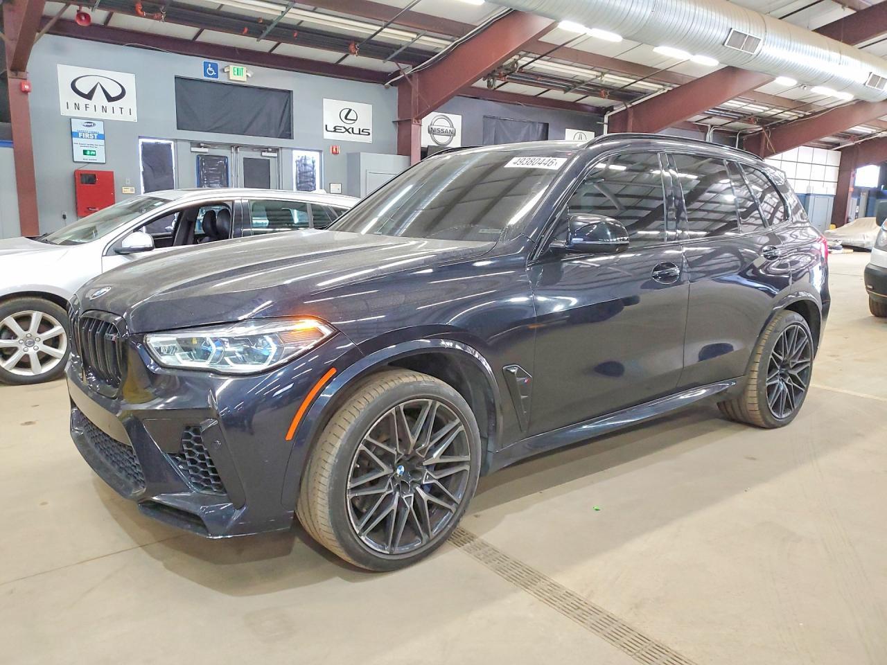 2021 BMW X5 — фото 1