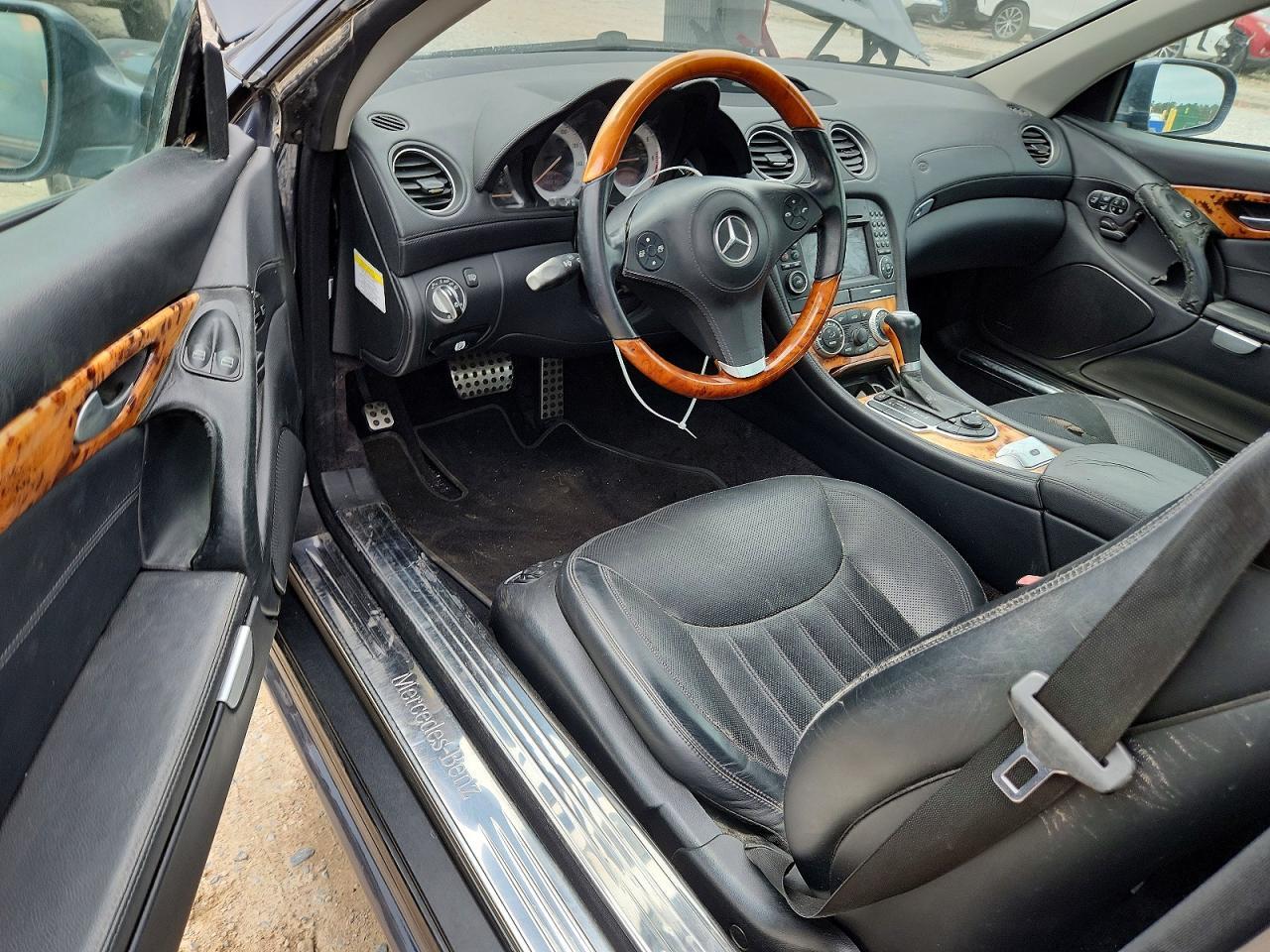 MERCEDES-BENZ SL-CLASS