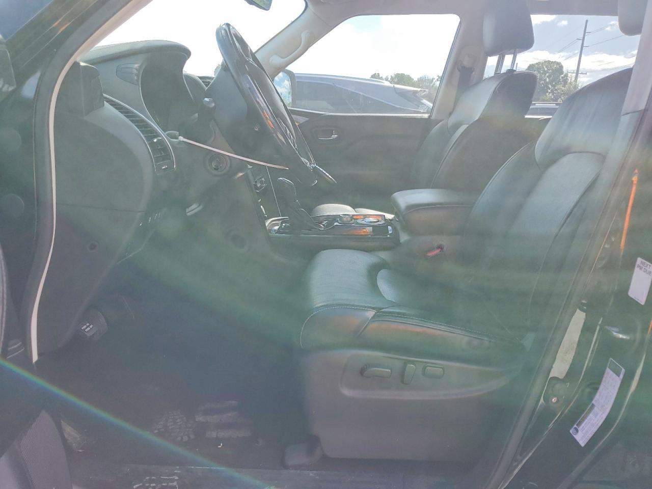 INFINITI QX80