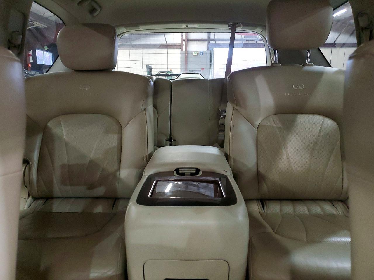INFINITI QX56