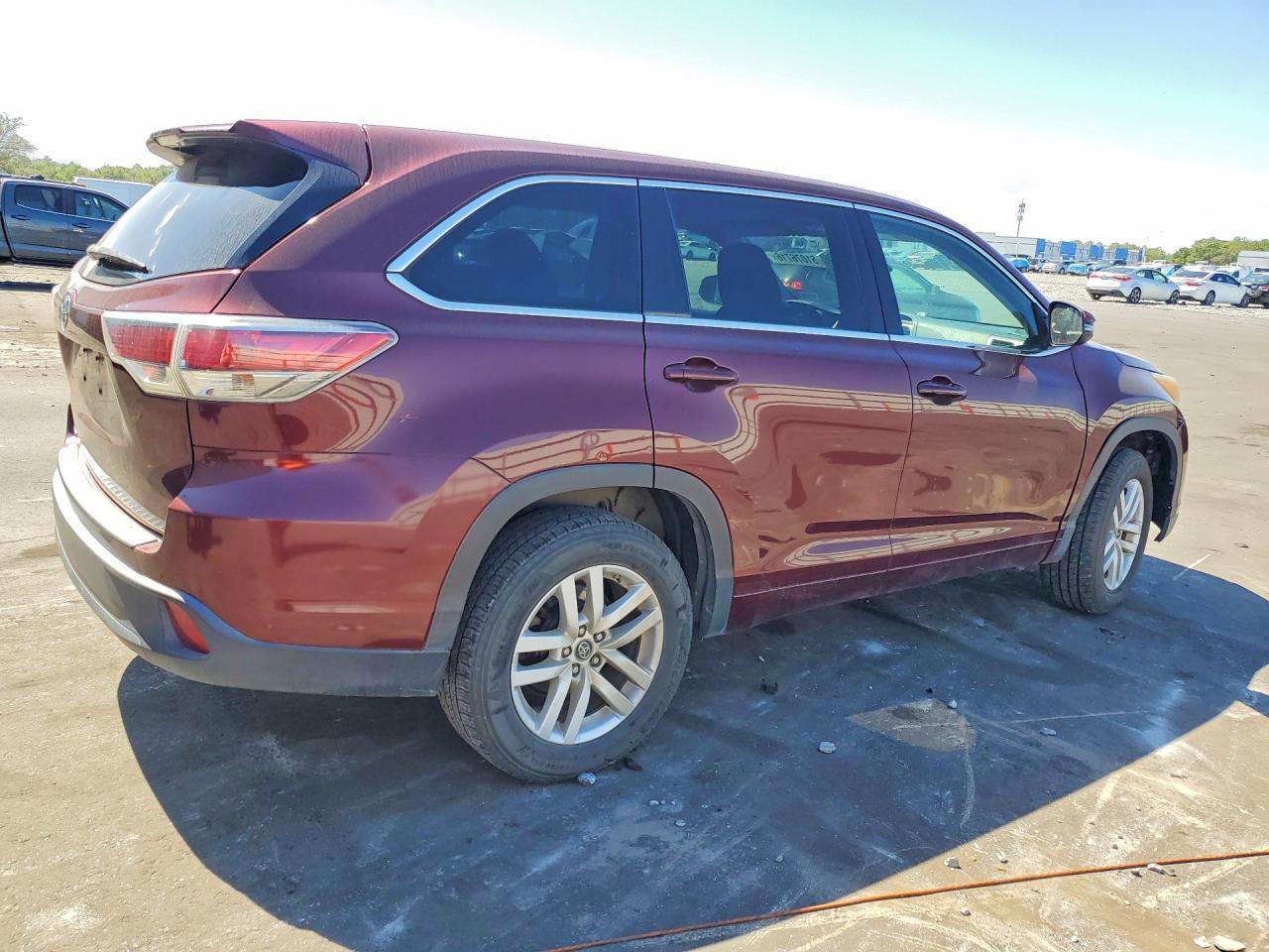 TOYOTA HIGHLANDER