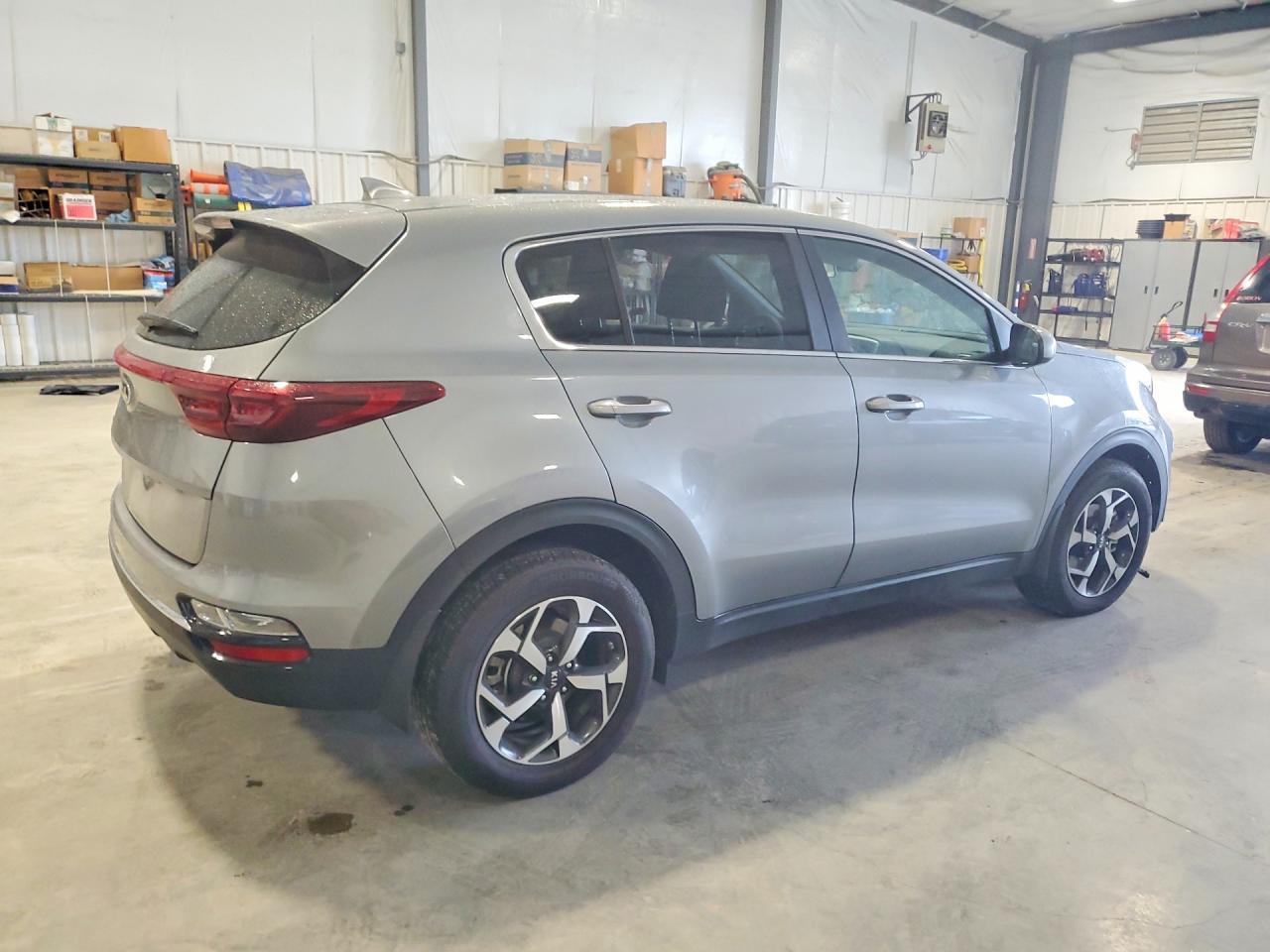 2022 KIA SPORTAGE — фото 3
