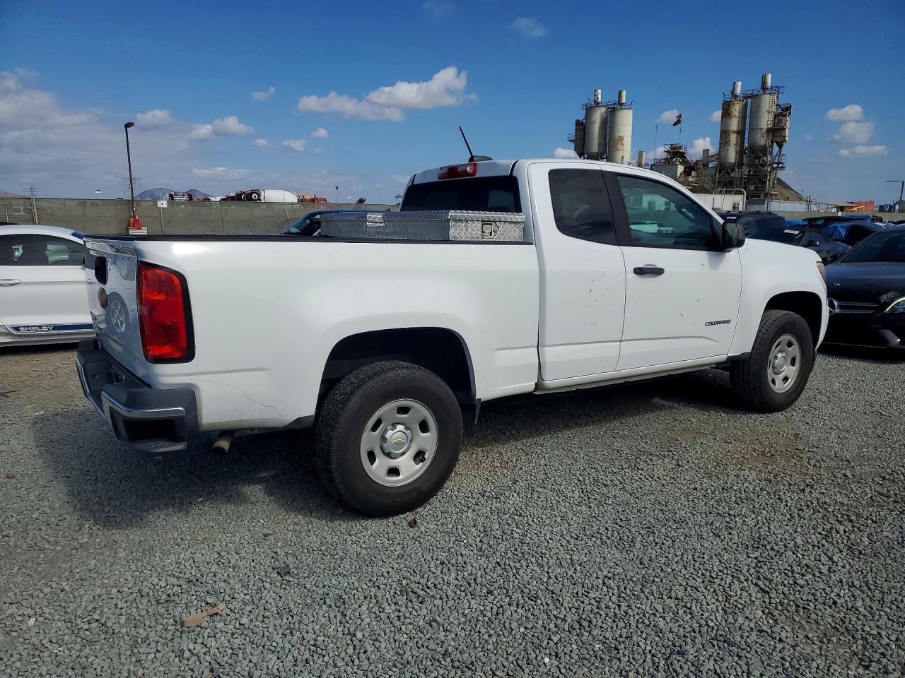 CHEVROLET COLORADO