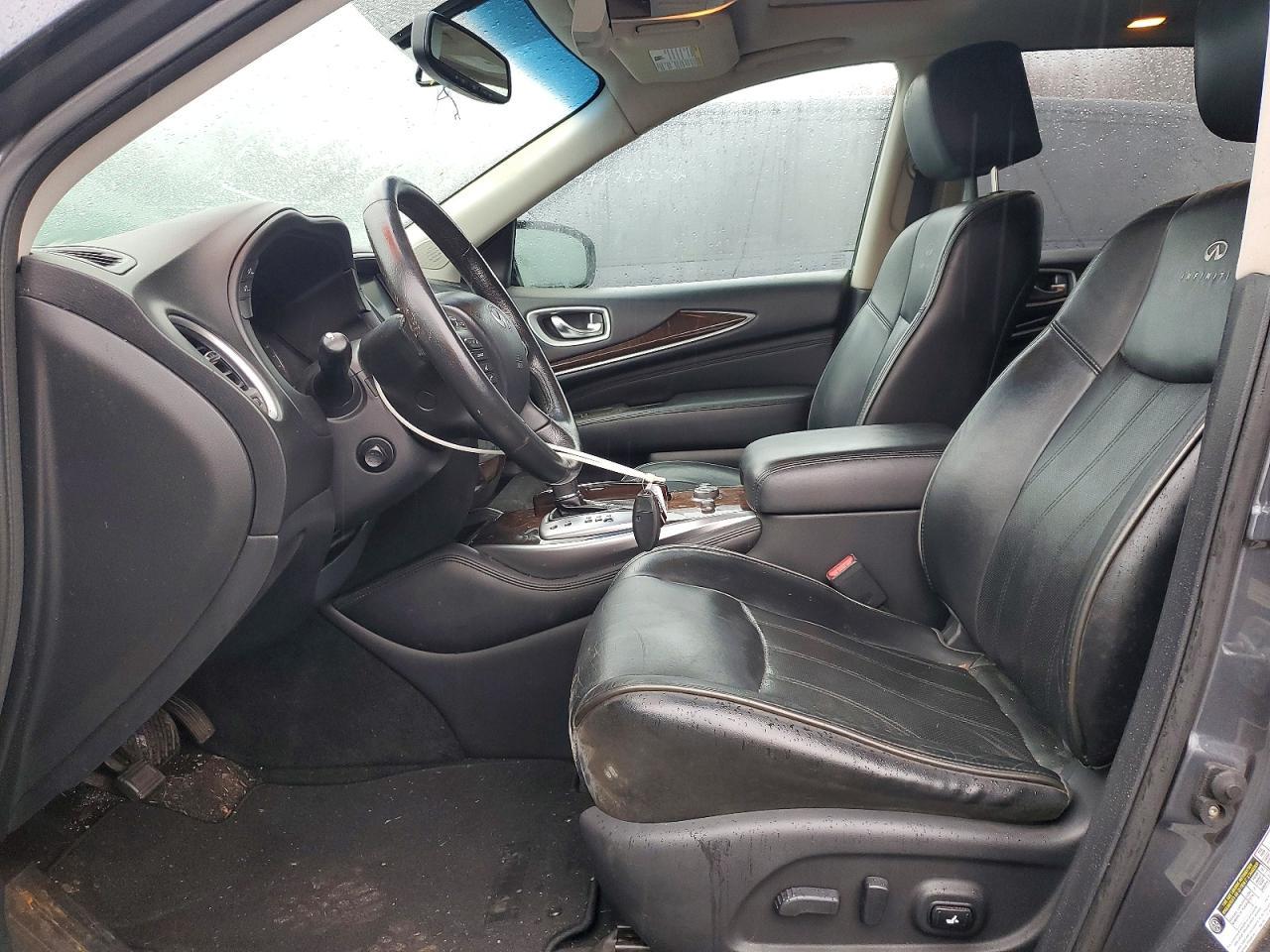 2013 INFINITI JX35 — фото 7