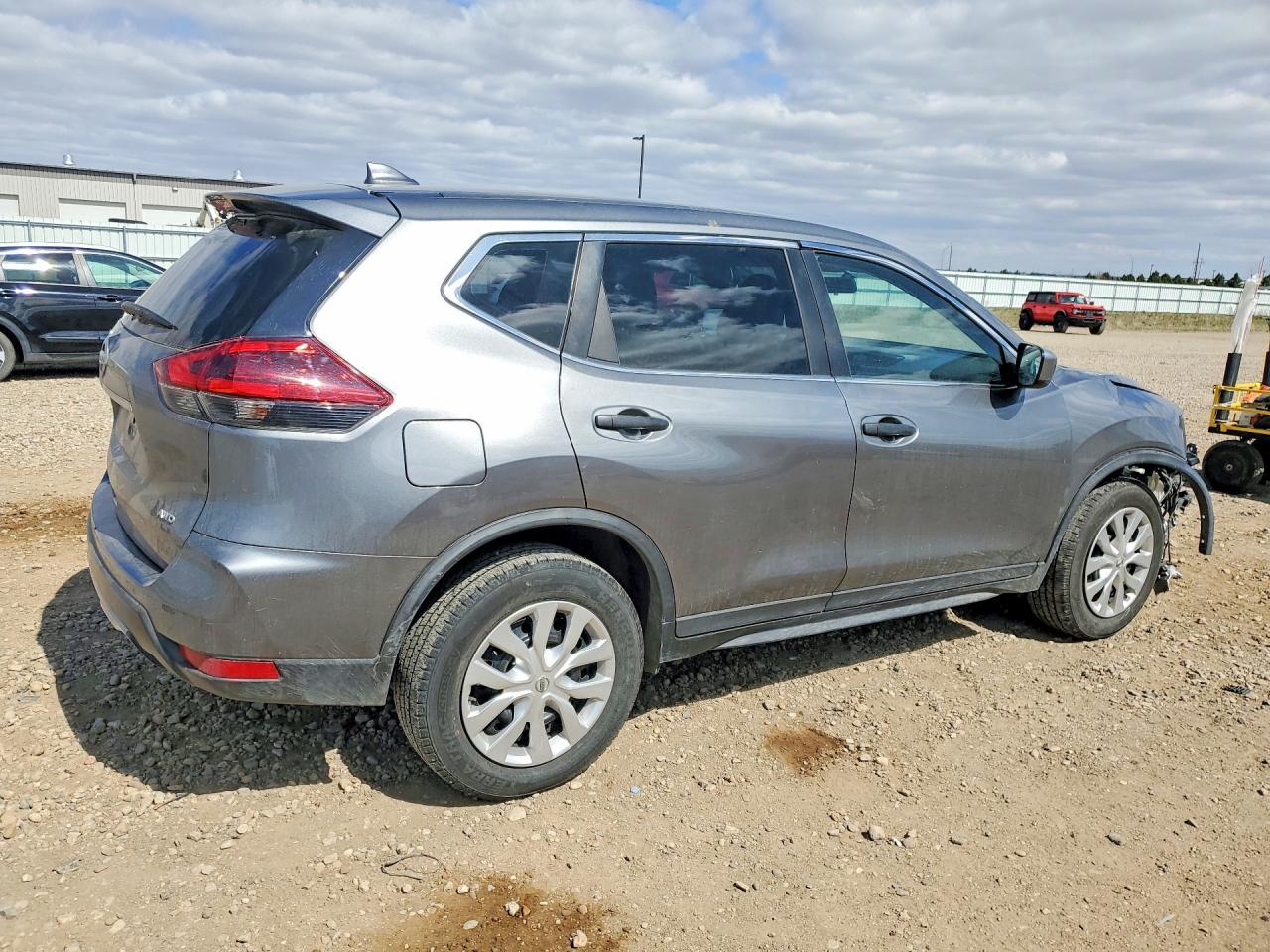 NISSAN ROGUE