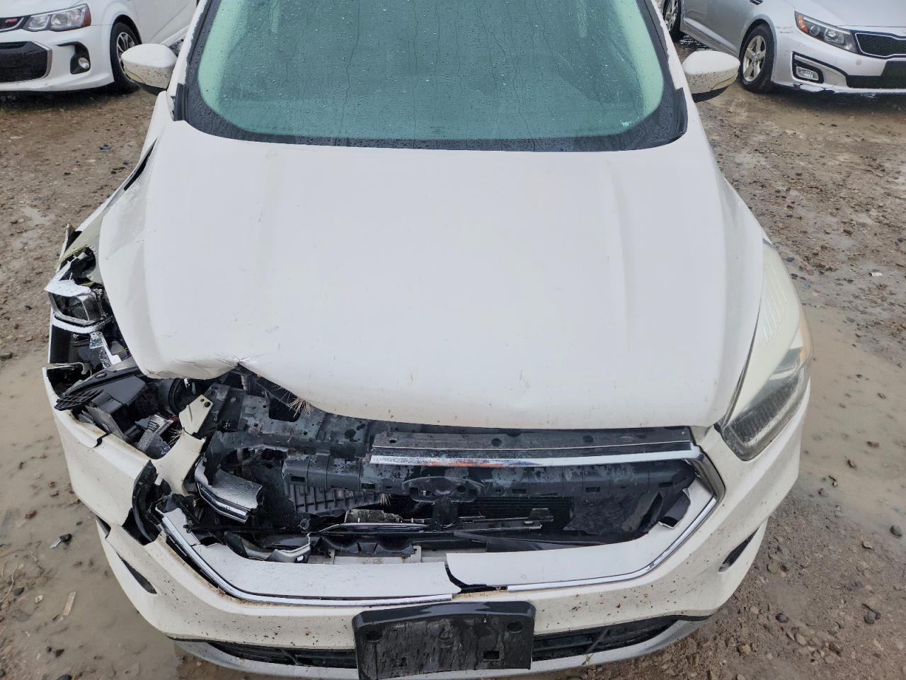 FORD ESCAPE