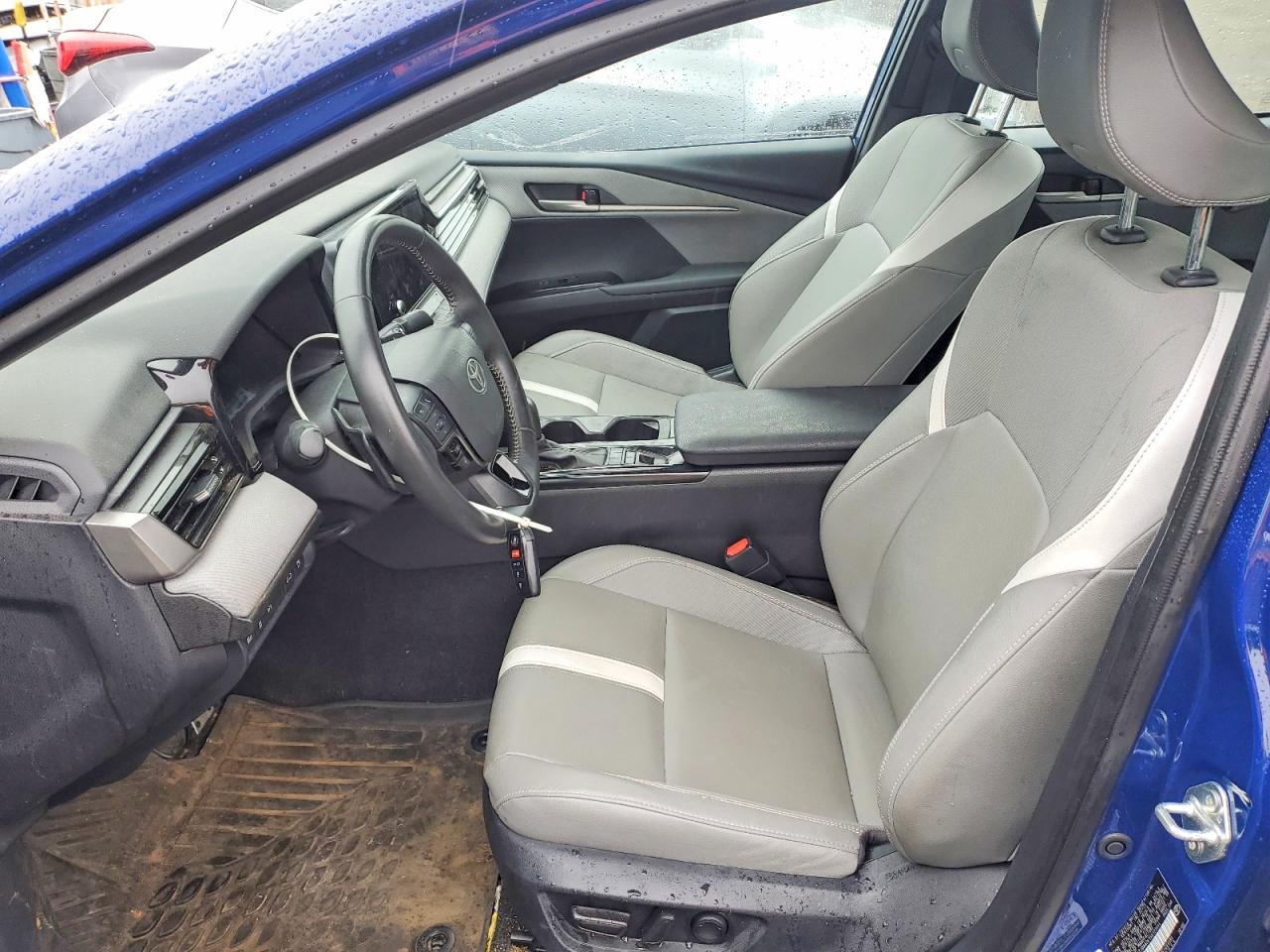 2025 TOYOTA CAMRY HYBRID — фото 7