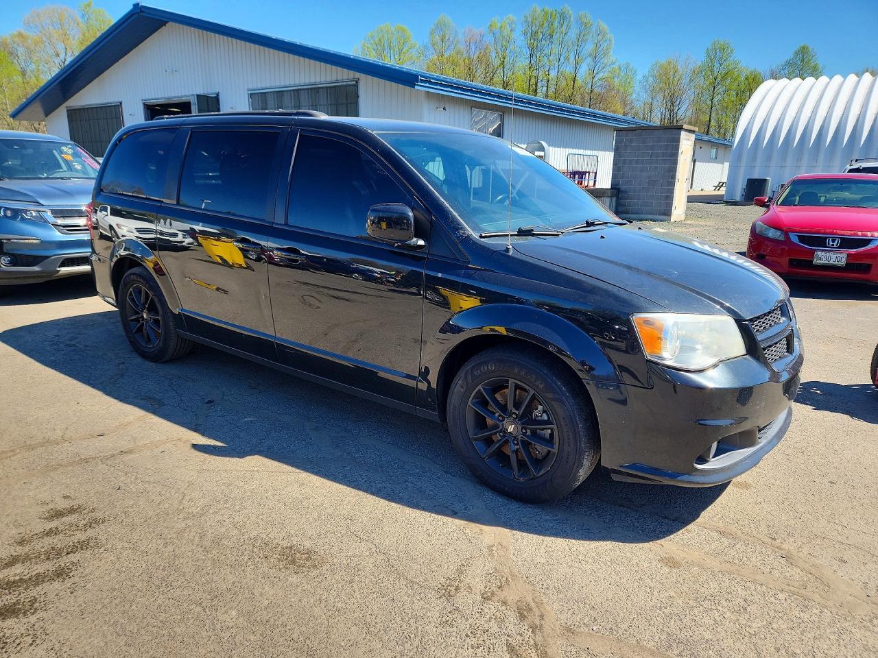 2019 DODGE GRAND CARAVAN — фото 4
