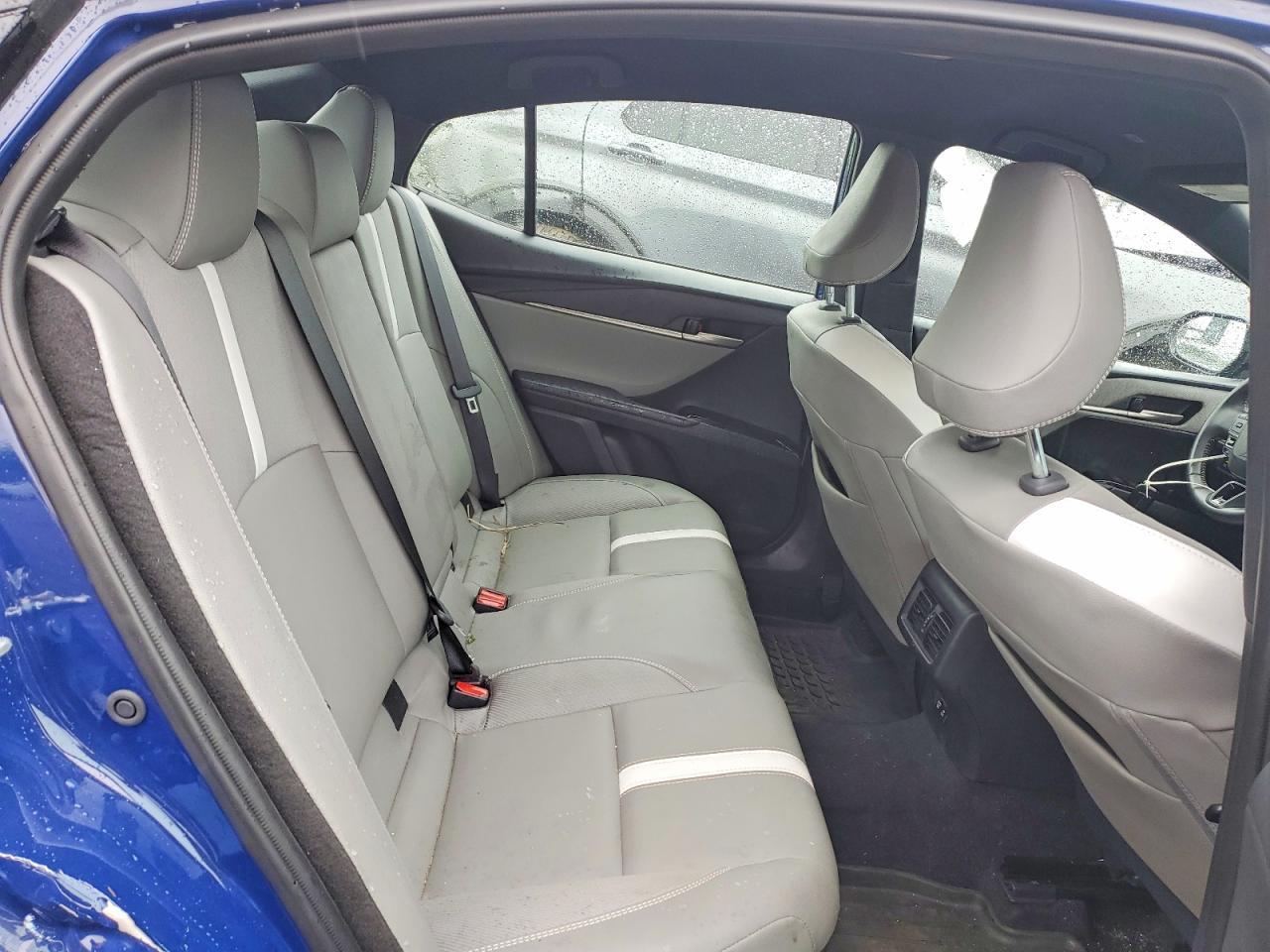 2025 TOYOTA CAMRY HYBRID — фото 10