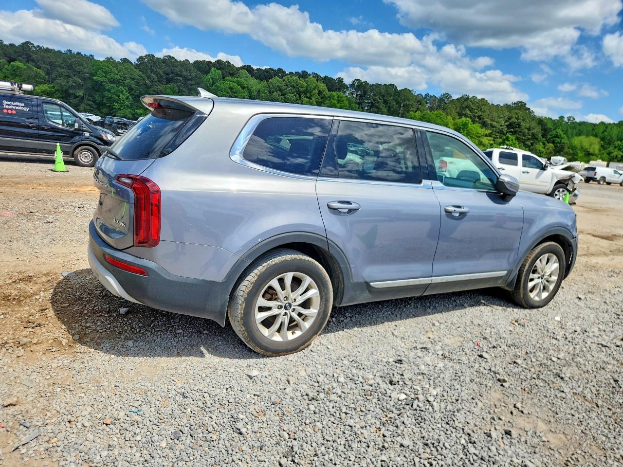 KIA TELLURIDE