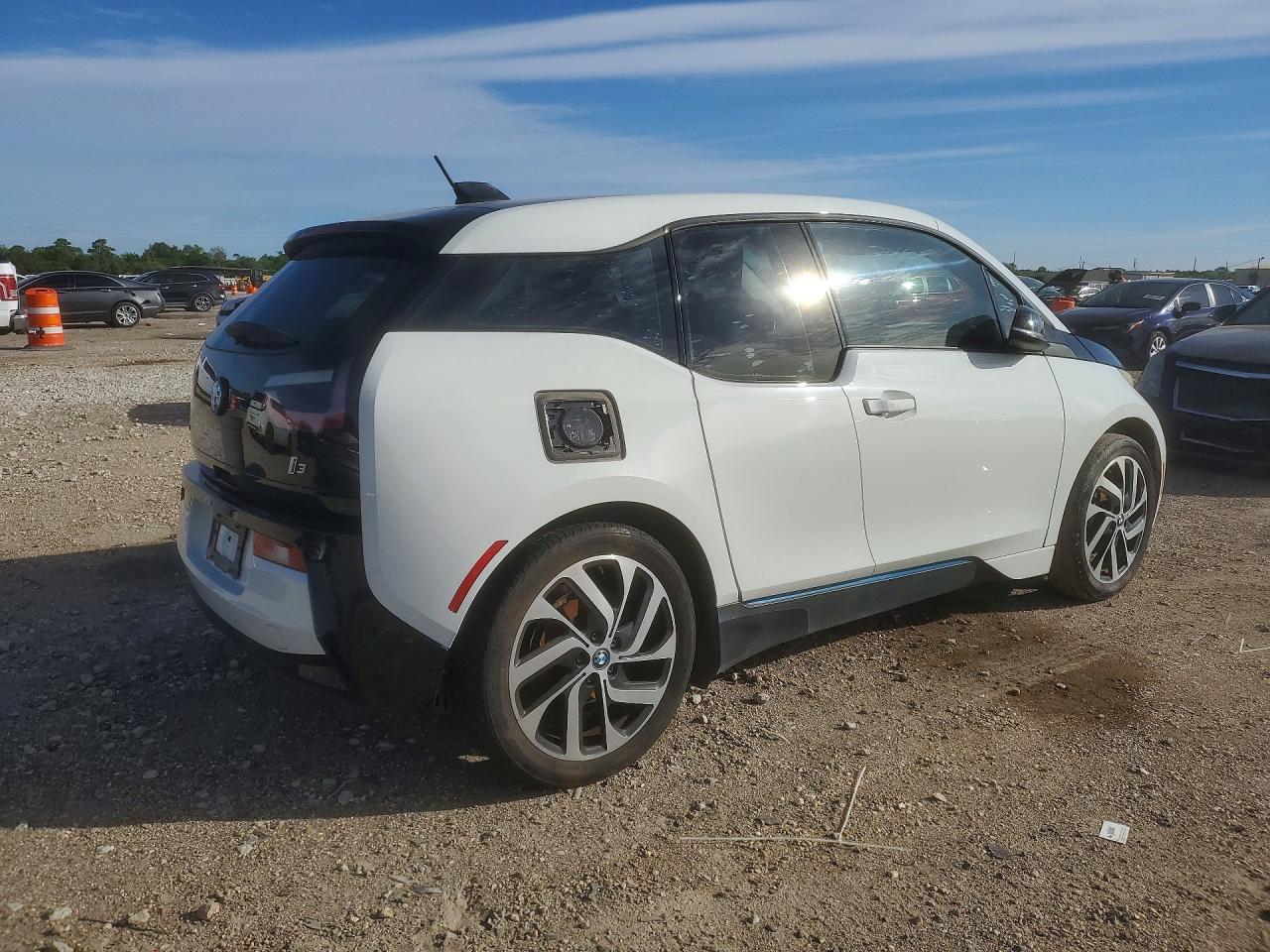 2017 BMW I3 — фото 3