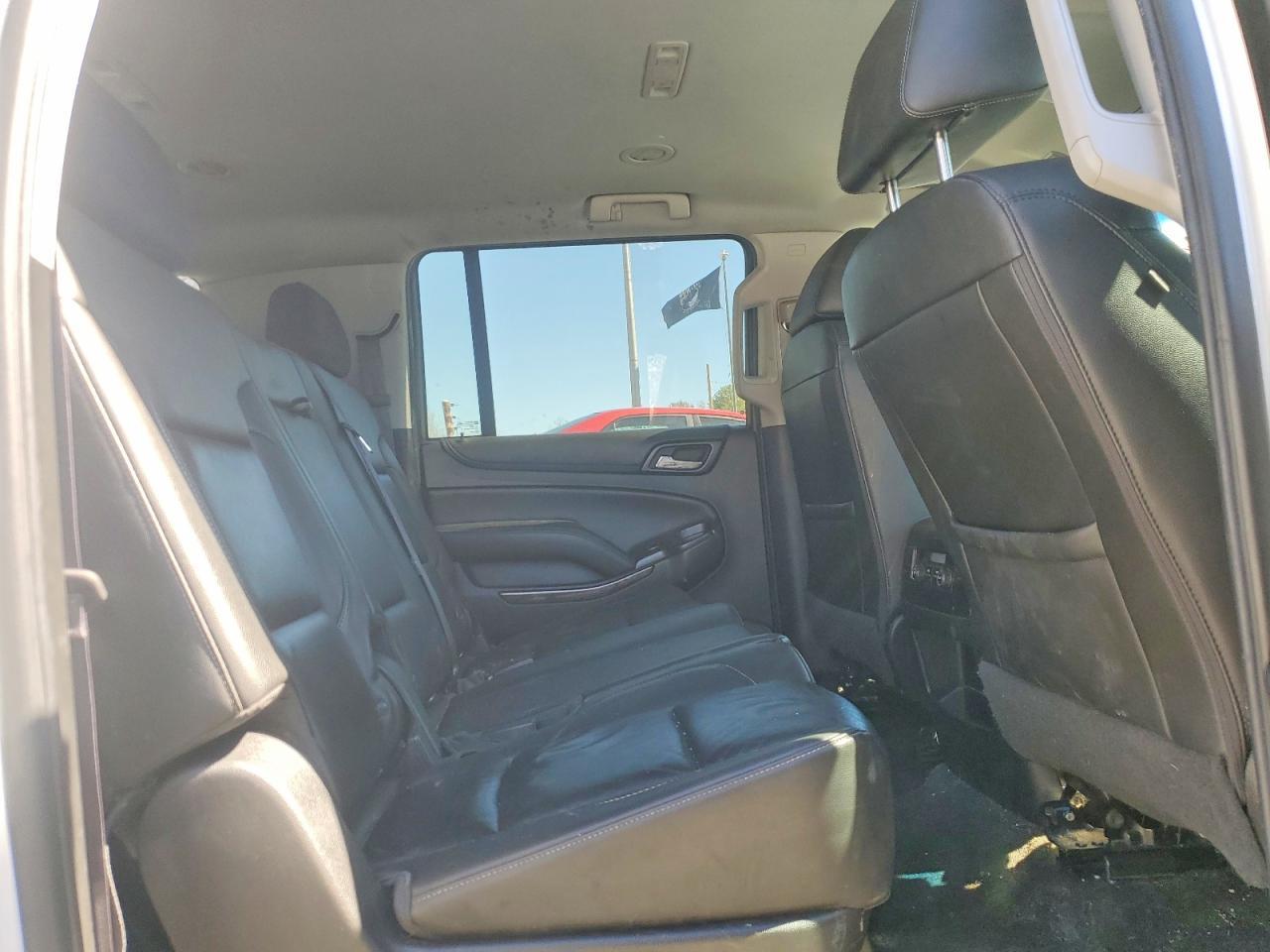 2016 CHEVROLET SUBURBAN — фото 11