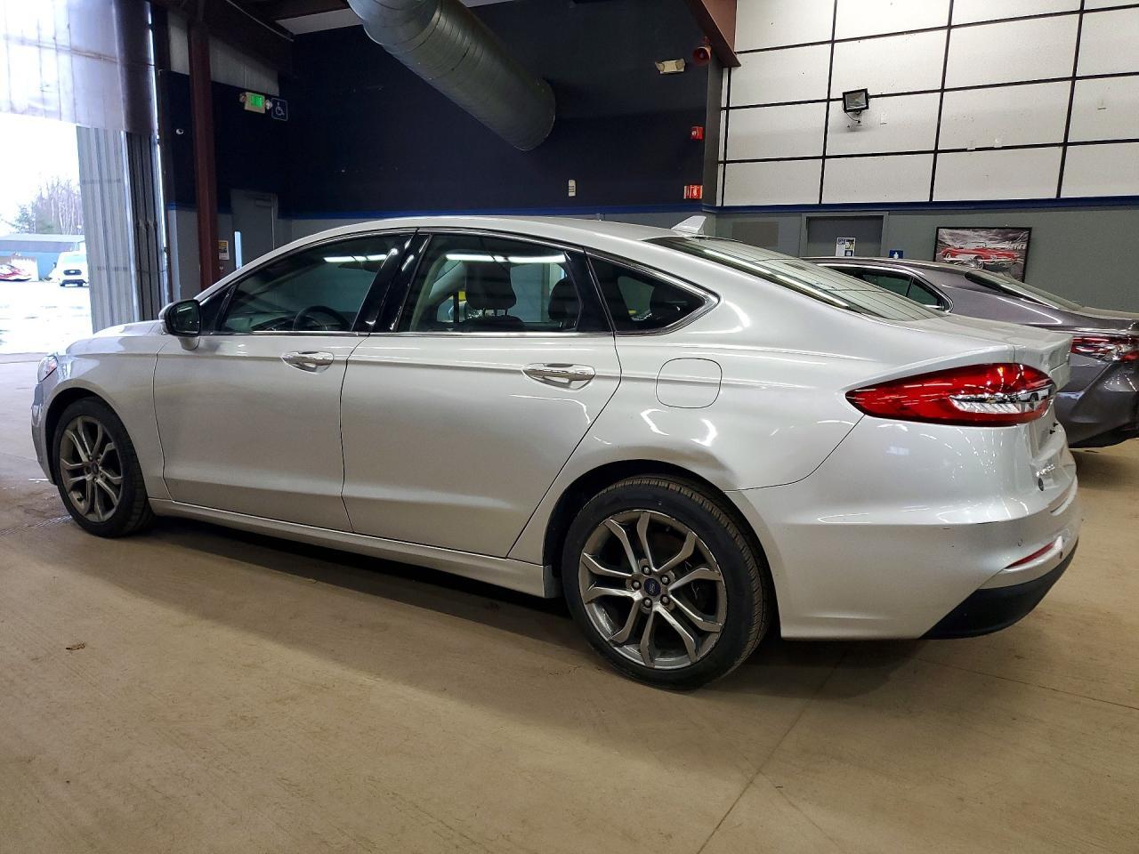 FORD FUSION