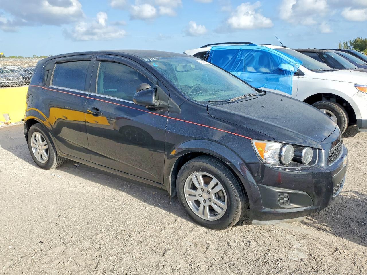 2015 CHEVROLET SONIC — фото 4