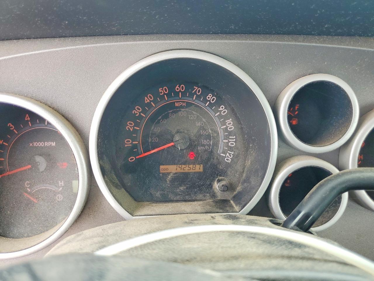 TOYOTA TUNDRA