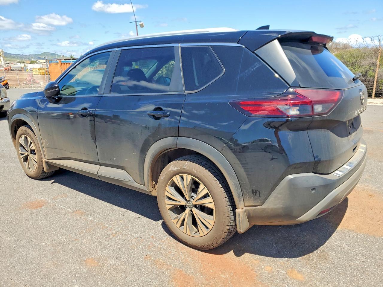 NISSAN ROGUE