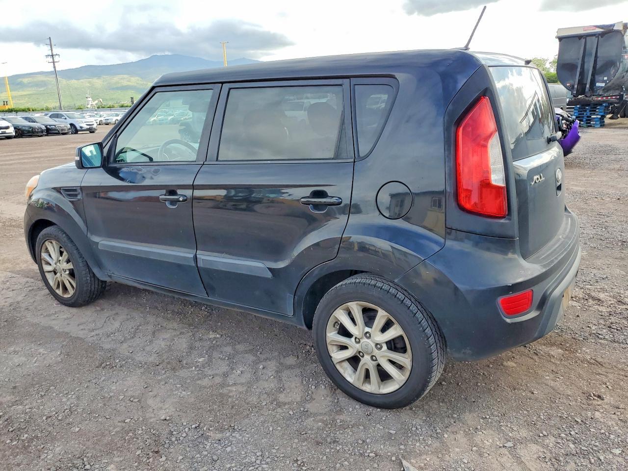 KIA SOUL
