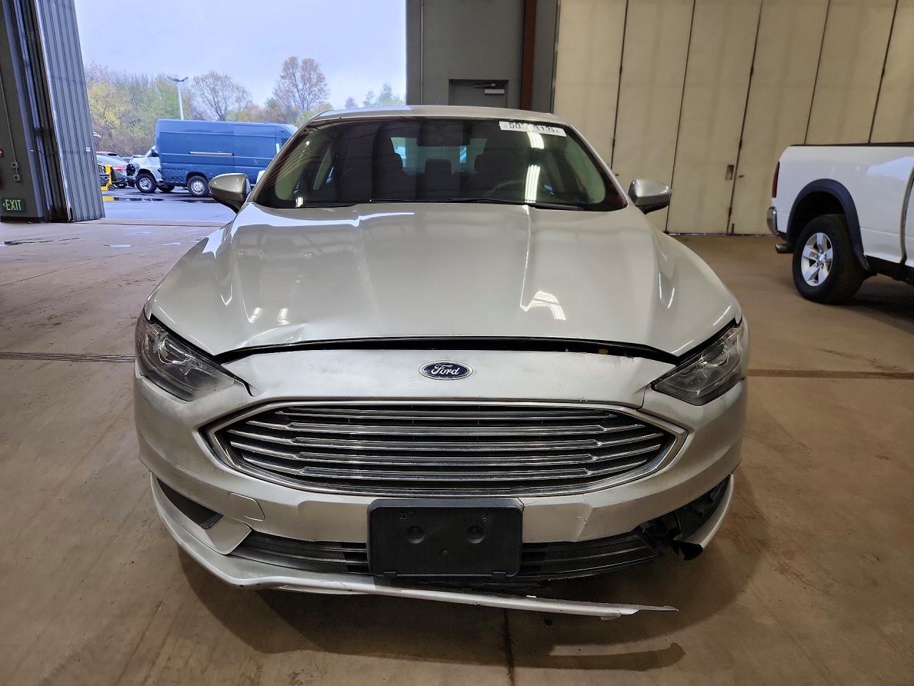 FORD FUSION