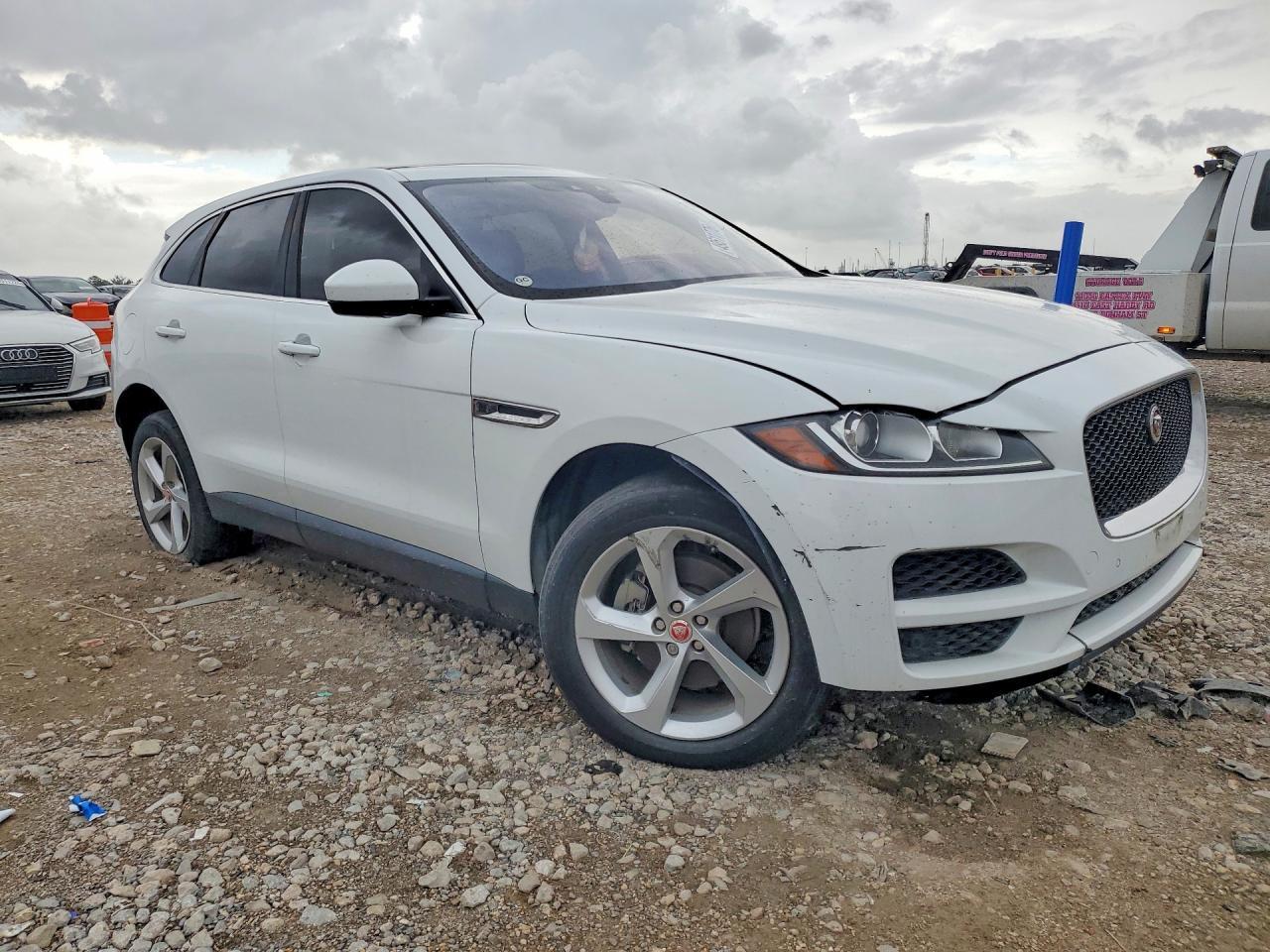 2020 JAGUAR F-PACE — фото 4