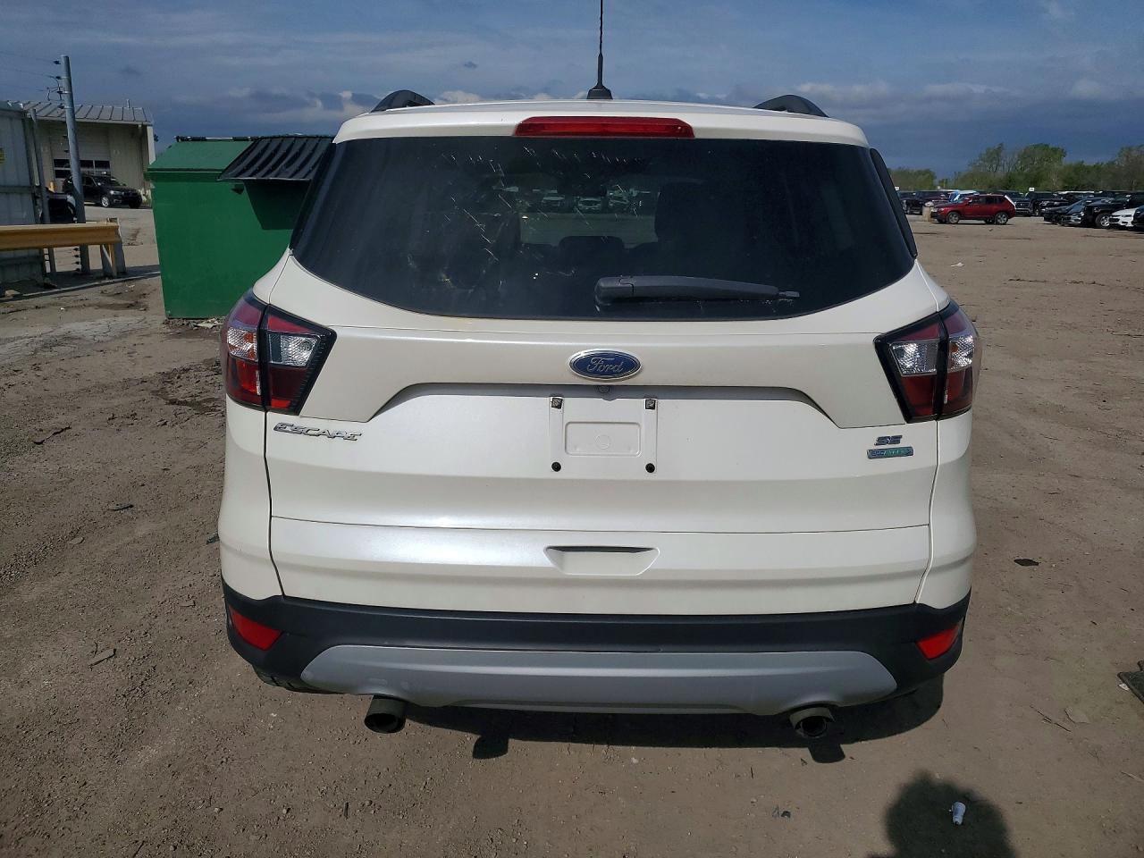FORD ESCAPE