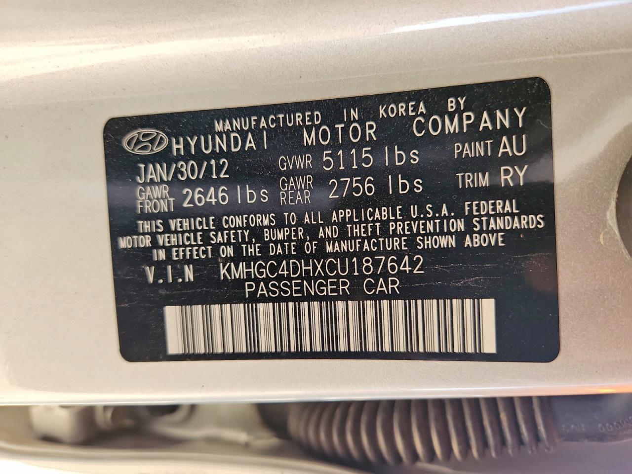 HYUNDAI GENESIS