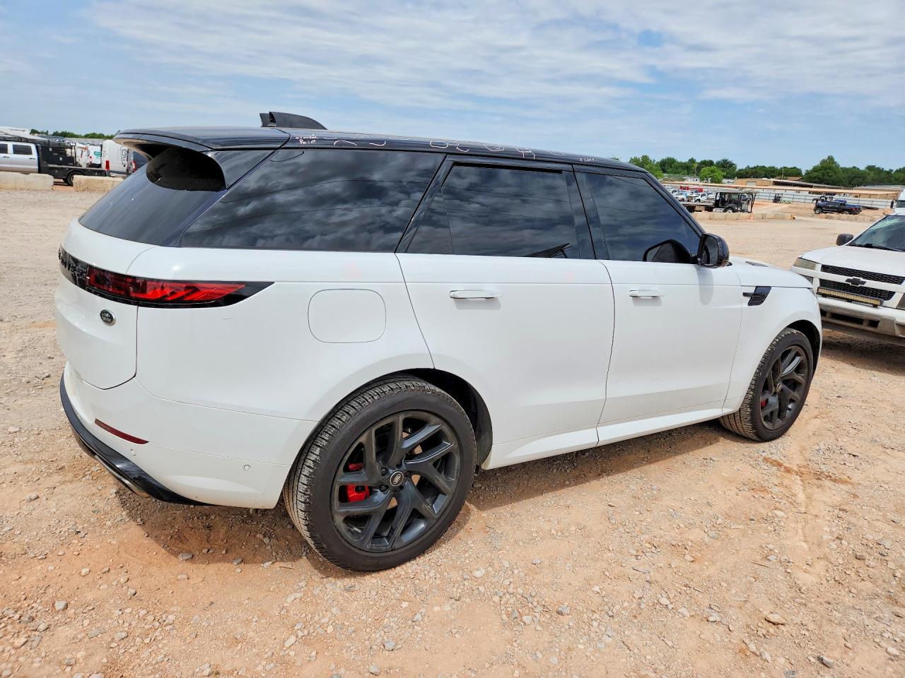 2023 LAND ROVER RANGE ROVER SPORT — фото 3