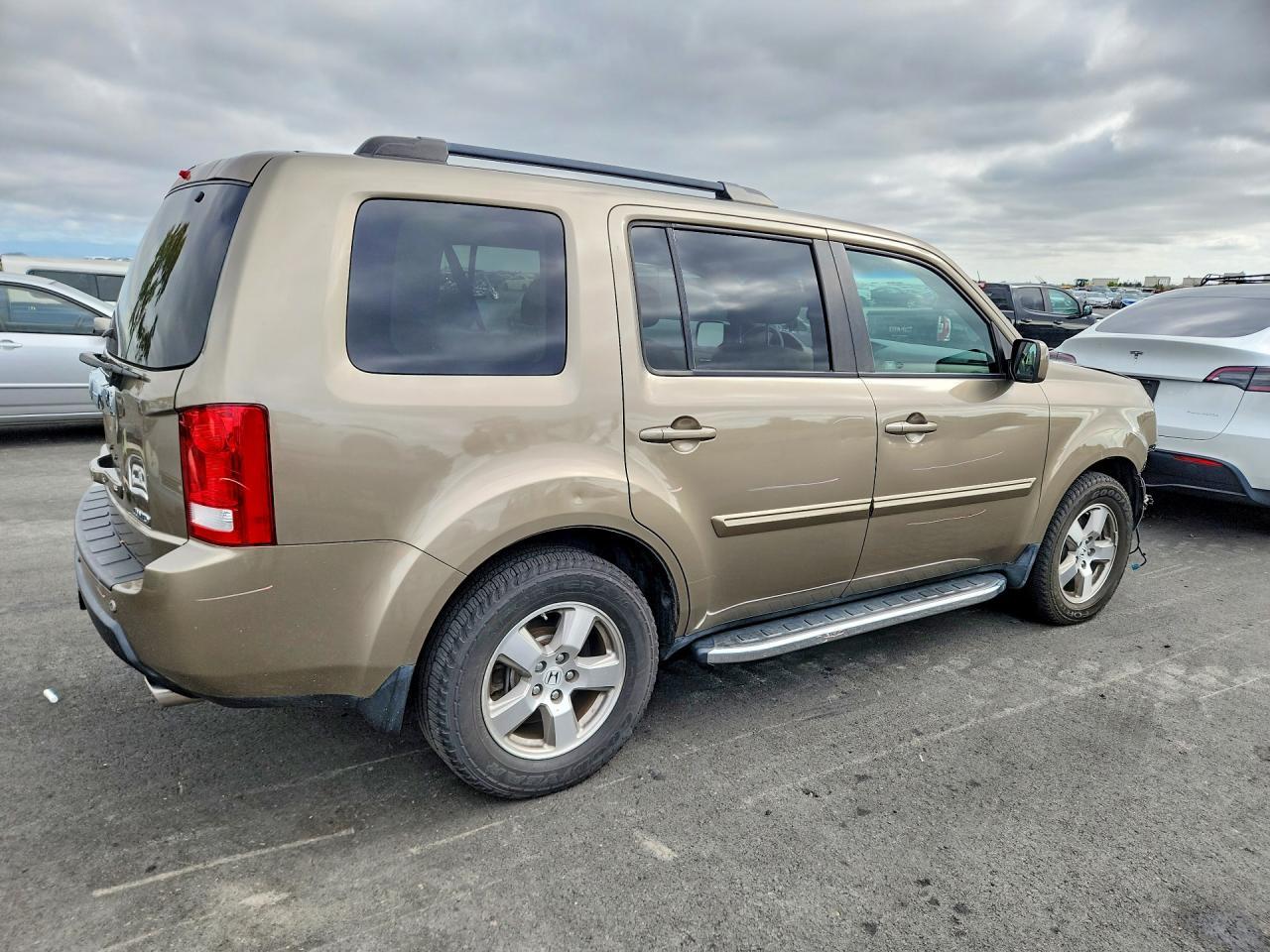 2011 HONDA PILOT — фото 3