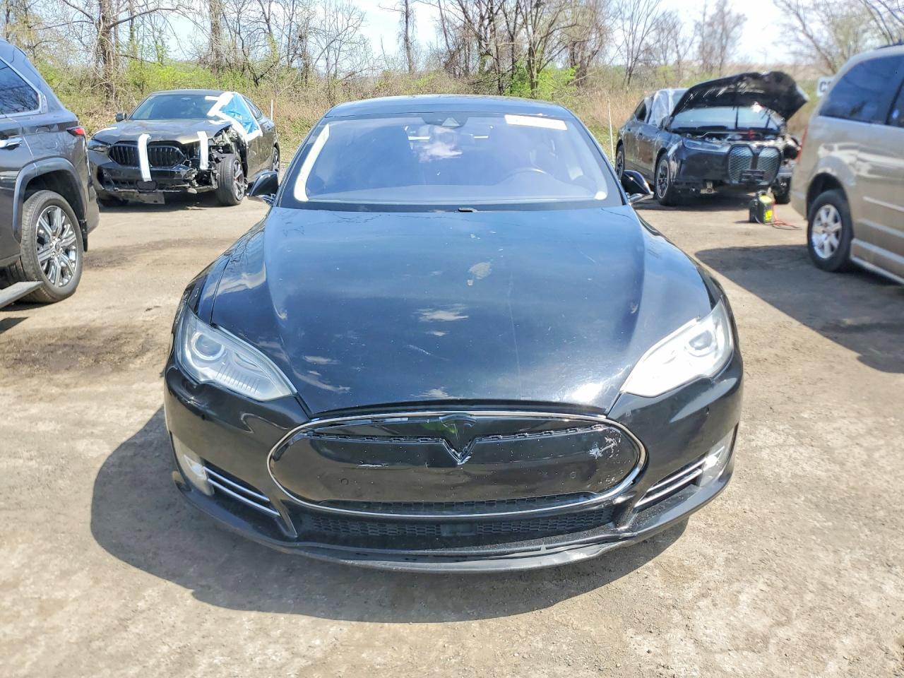 2015 TESLA MODEL S — фото 5