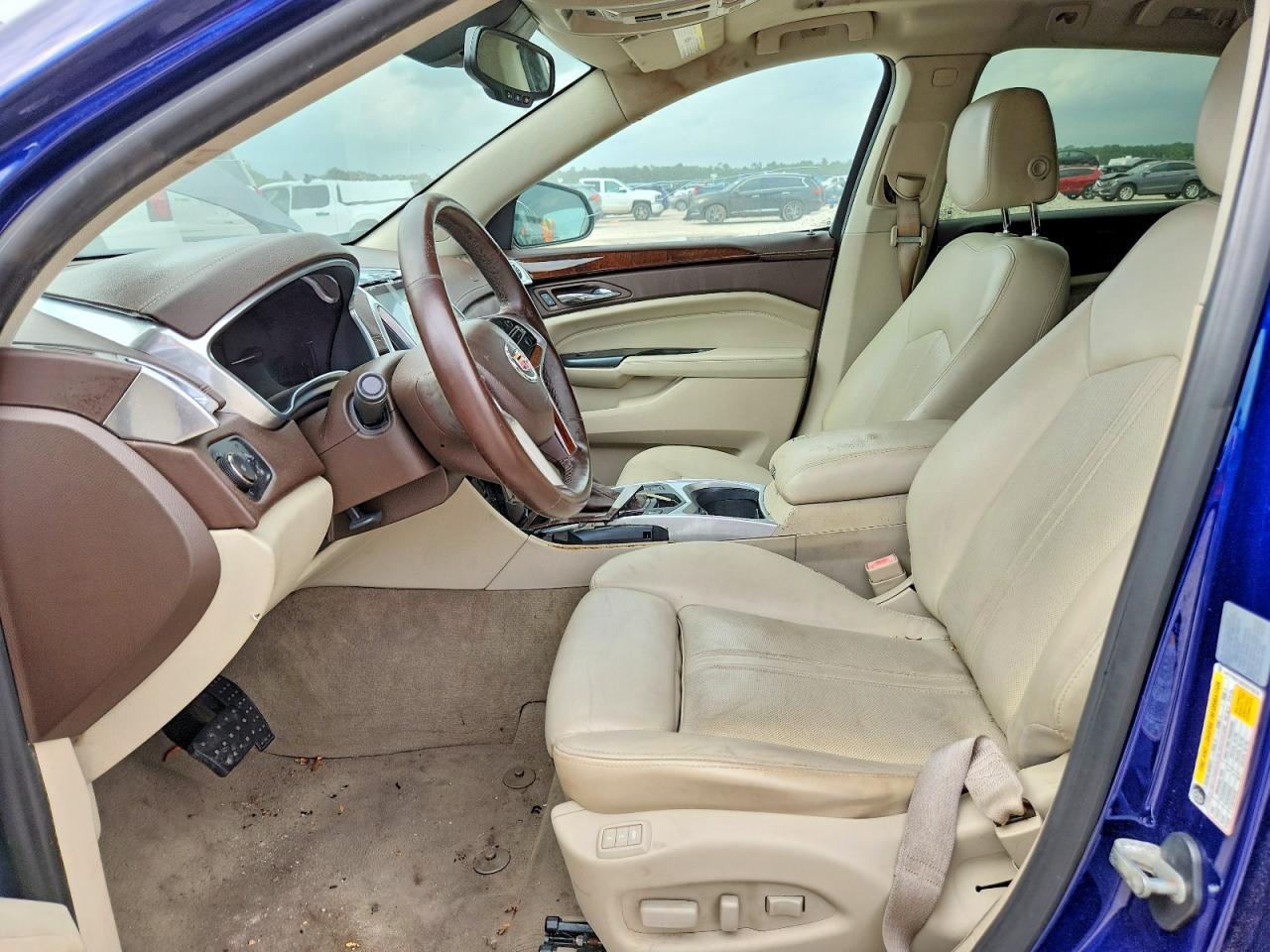 CADILLAC SRX