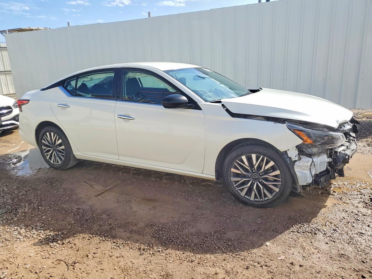 NISSAN ALTIMA