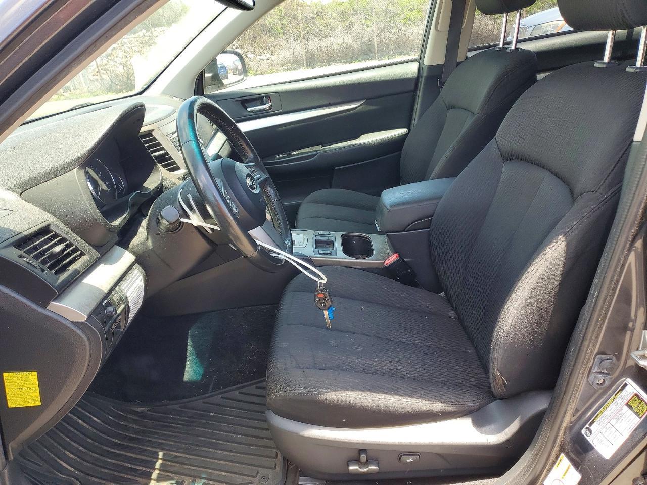 2011 SUBARU OUTBACK — фото 7