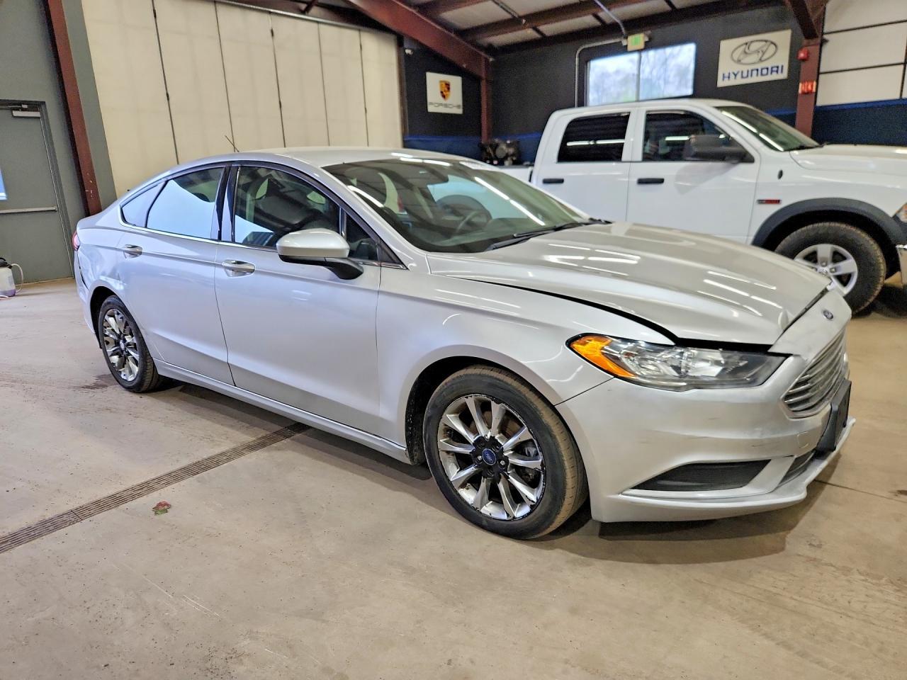 FORD FUSION