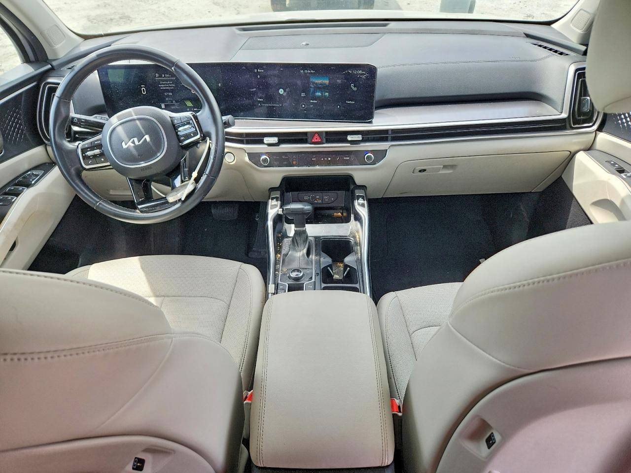 2024 KIA SORENTO — фото 8