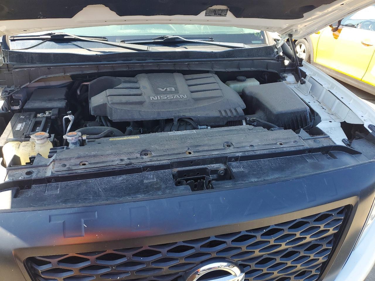 NISSAN TITAN
