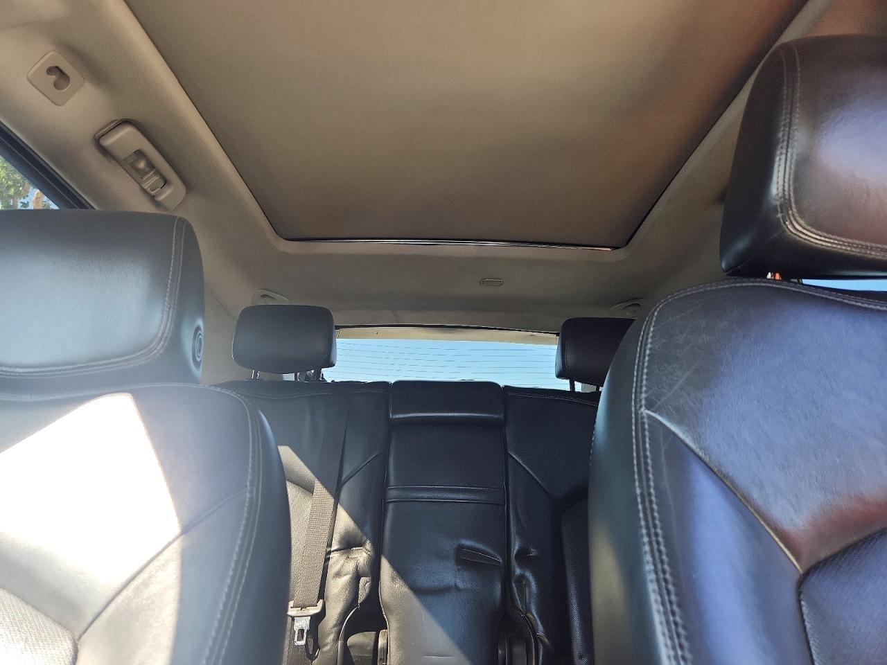 CADILLAC SRX