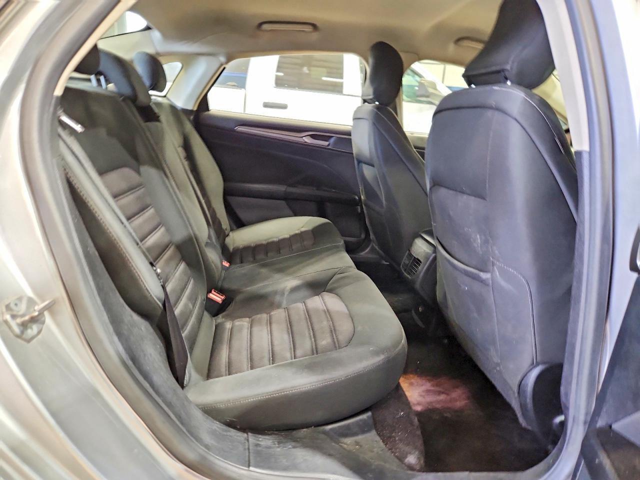 FORD FUSION
