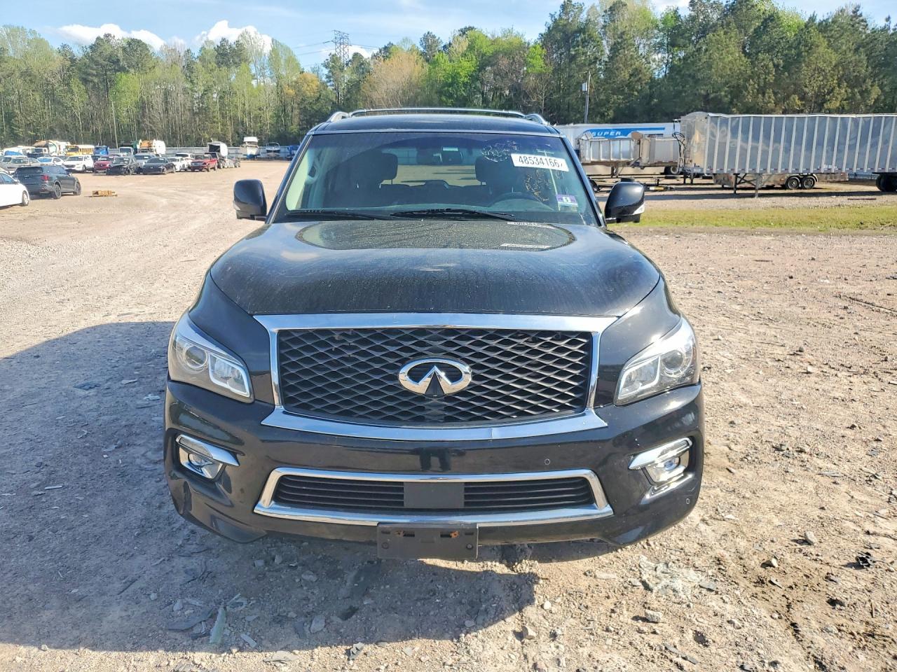 2017 INFINITI QX80 — фото 5