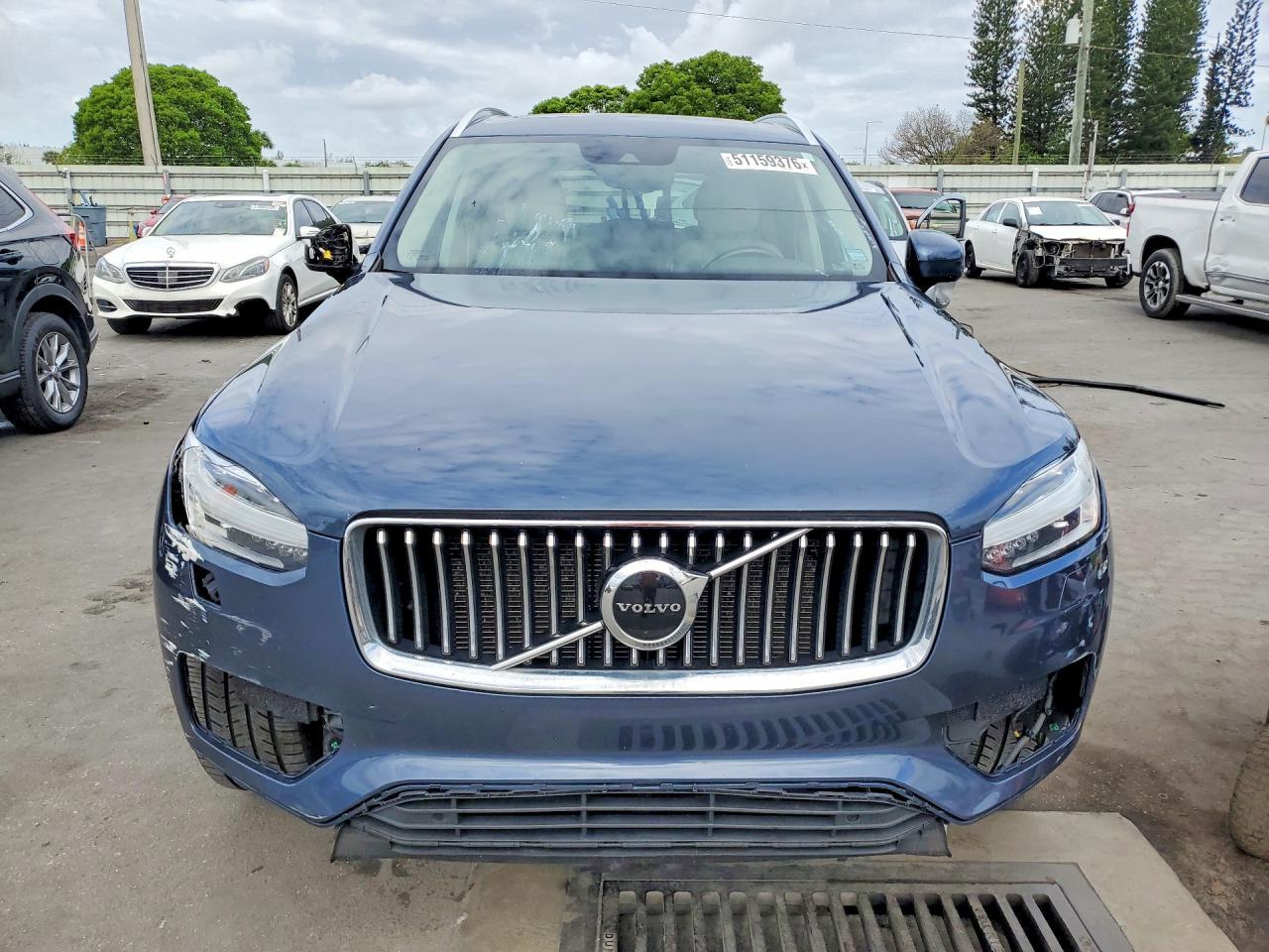 2021 VOLVO XC90 — фото 5