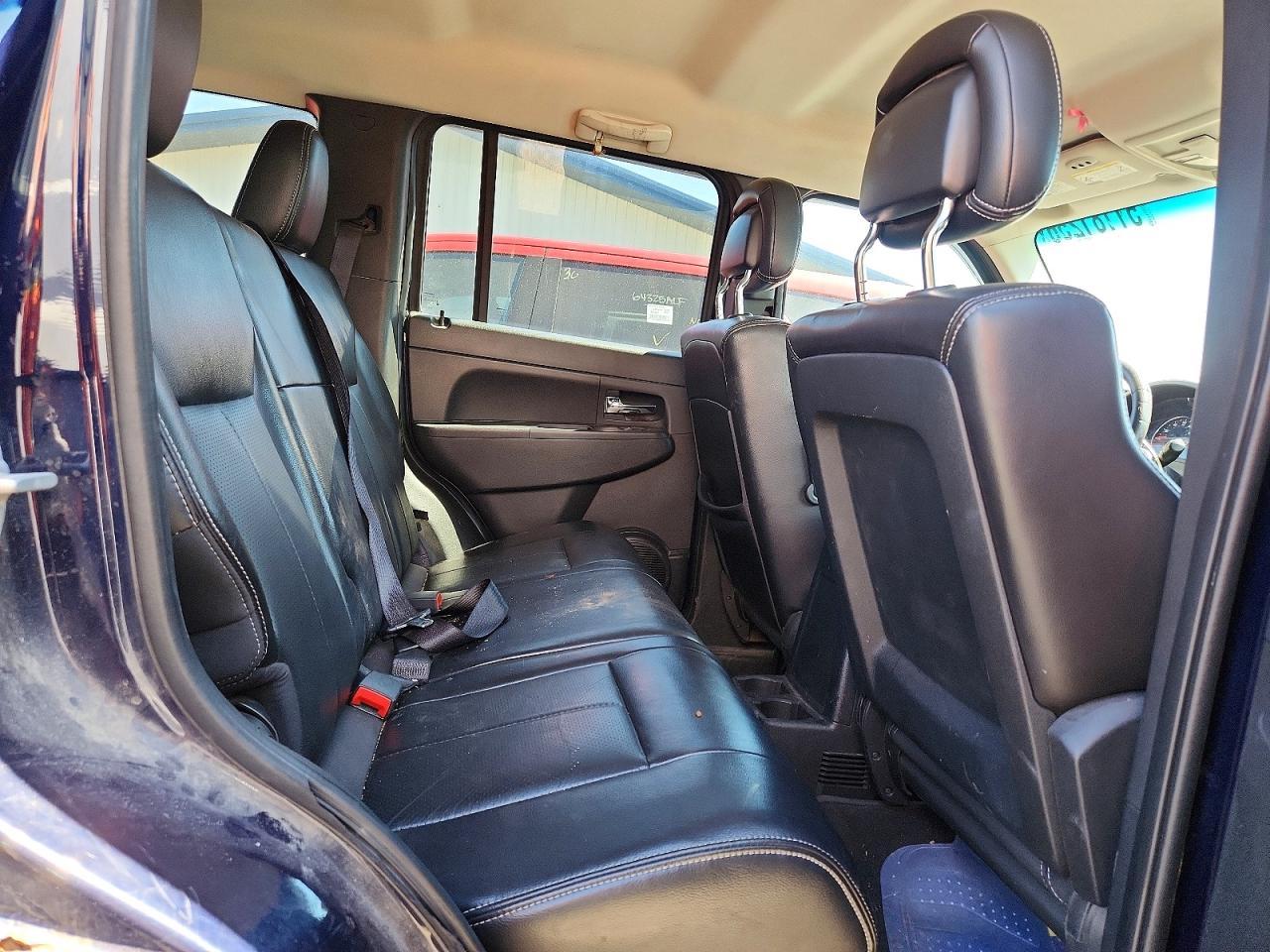 JEEP LIBERTY