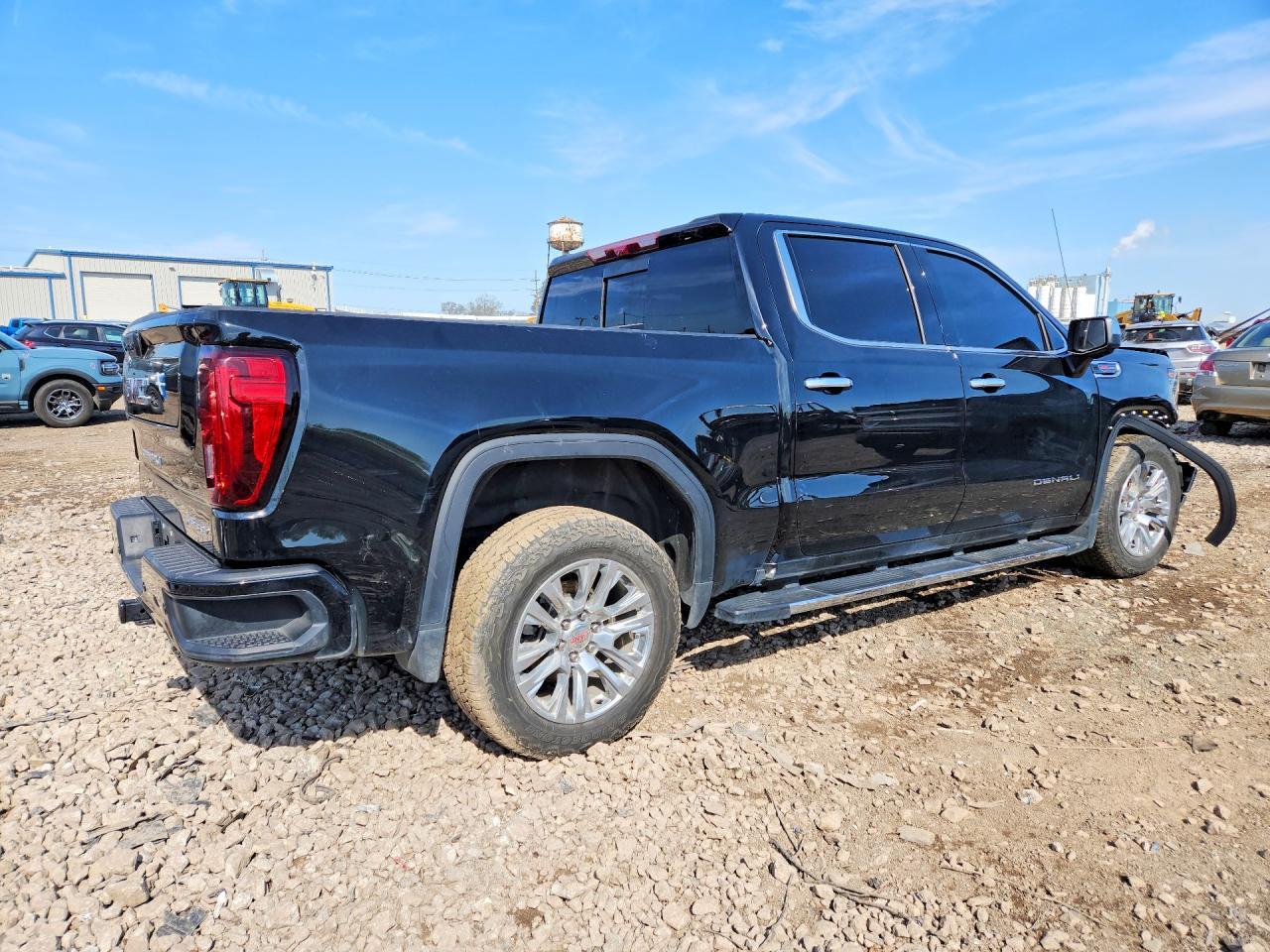 GMC SIERRA