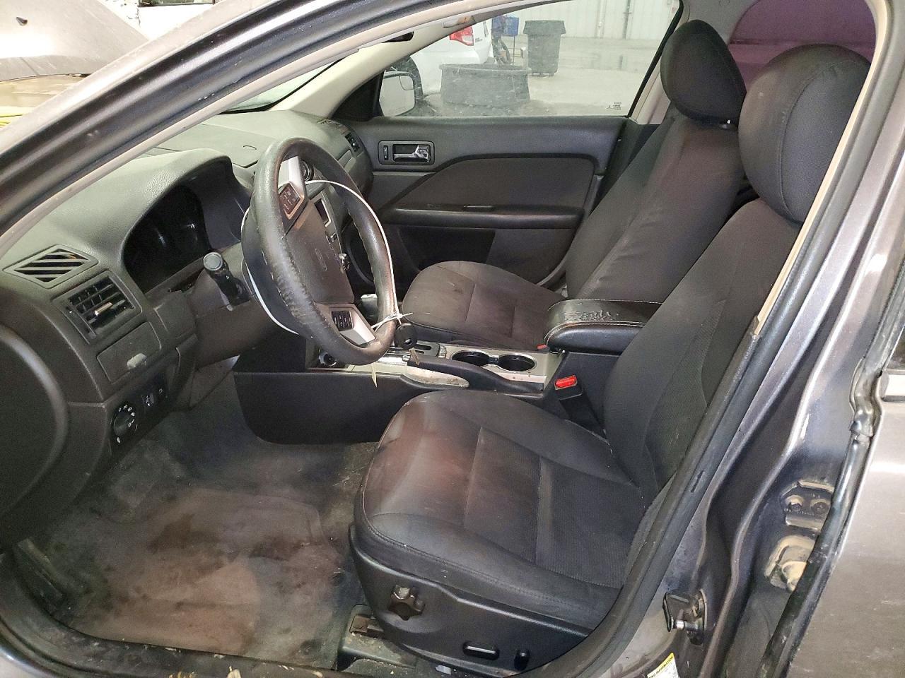 FORD FUSION