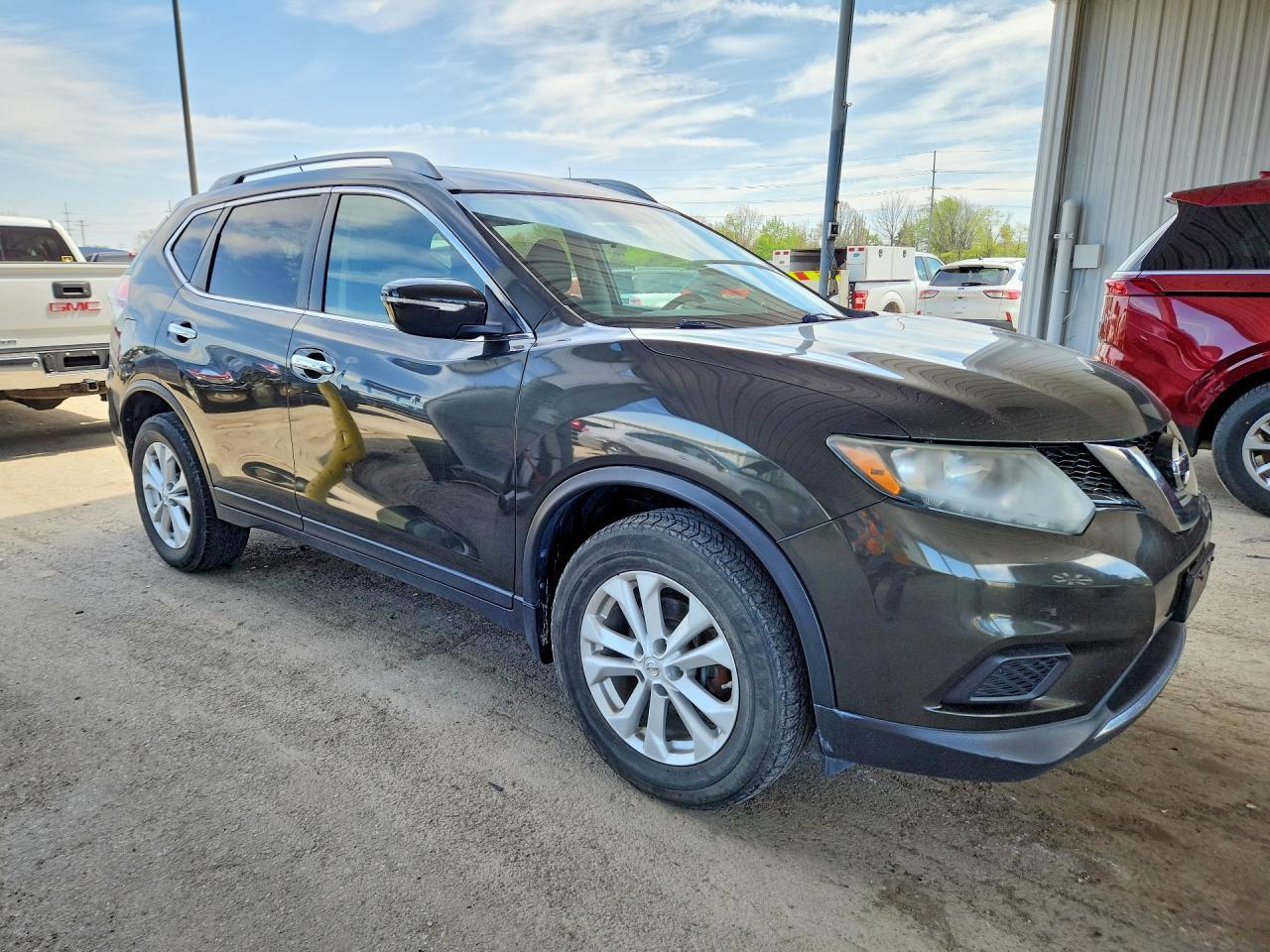 NISSAN ROGUE