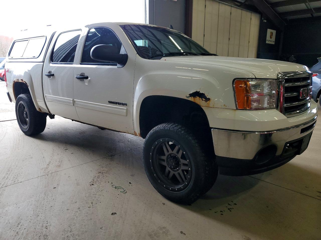 GMC SIERRA
