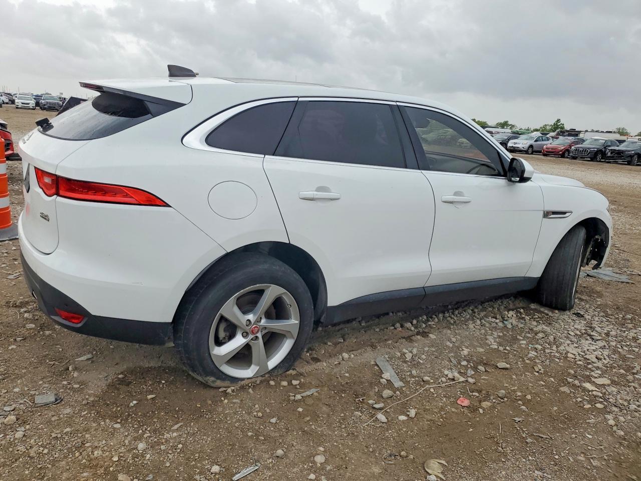 2020 JAGUAR F-PACE — фото 3