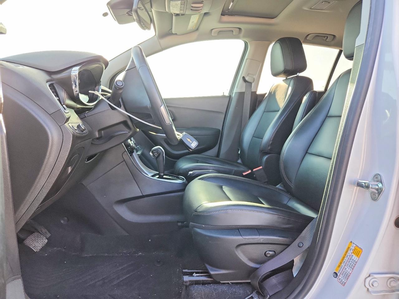 CHEVROLET TRAX