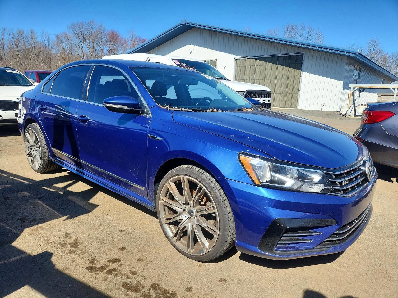 2017 VOLKSWAGEN PASSAT — фото 4