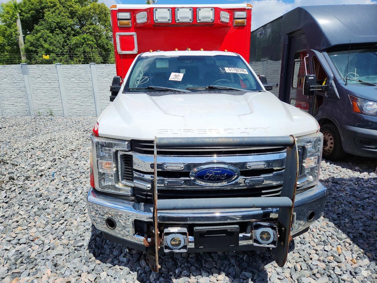 2019 FORD F-350 — фото 5