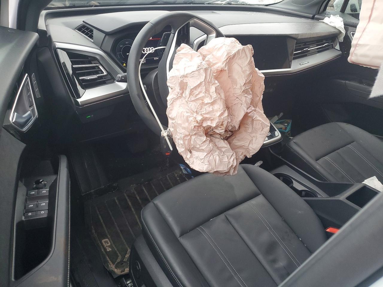 2024 AUDI E-TRON — фото 8